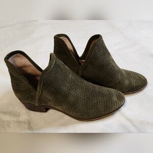 Lucky Brand Baley Olive Green Suede Women's Ankle Boots, Size 8